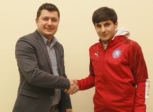 «Փյունիկը» պայմանագիր է կնքել իր նախկին սանի հետ