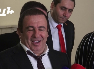 Անելու բան չի, որ անում են․ Գագիկ Ծառուկյանը՝ ծննդատները փակելու մասին