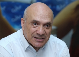 «В современном мире невозможно принимать за чистую монету любую информацию»: Ашот Меликян