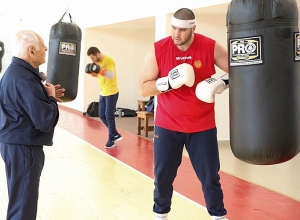 Բռնցքամարտիկները մարզումները կշարունակեն Ուկրաինայում