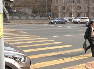 37 светофоров, работающих в режиме пешеходного вызова