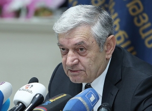 В лесах могут быть открыты дороги: Феликс Цолакян