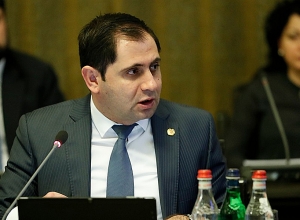 Случаи коронавируса в министерстве: Сурен Папикян самоизолировался