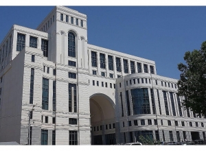 Կրթության ազգային ինստիտուտի նախկին աշխատակիցների ակցիան. ՈՒՂԻՂ