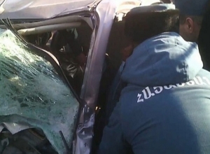 В Ереване столкнулись автомобили: пострадали граждане