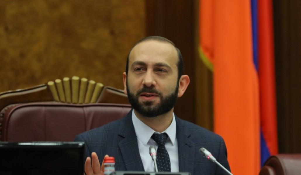 Արարատ Միրզոյան