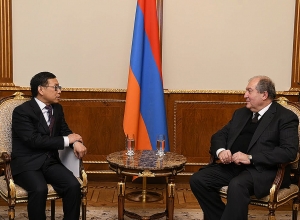 Հանրապետության նախագահ Արմեն Սարգսյանն ընդունել է Հայաստանում Չինաստանի դեսպան Թիան Էրլունին