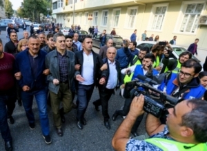 Подавление плюрализма недопустимо: ПАСЕ призвала власти Азербайджана не препятствовать проведению мирных демонстраций