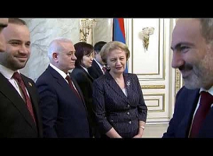 Նիկոլ Փաշինյանը կառավարությունում հյուրընկալել է Մոլդովայի Հանրապետության խորհրդարանի նախագահին