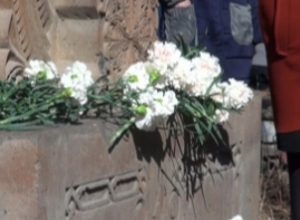 Գյումրիում խնկարկեցին Սումգայիթի զոհերի հիշատակը