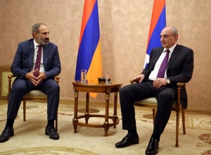 Либерализация в Армении положительно повлияла и на Карабах: Freedom House