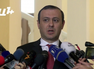 Համակարգի ներսում լինում են դեպքեր, երբ չի կատարվում հեղափոխության պահանջներին համապատասխան քայլեր