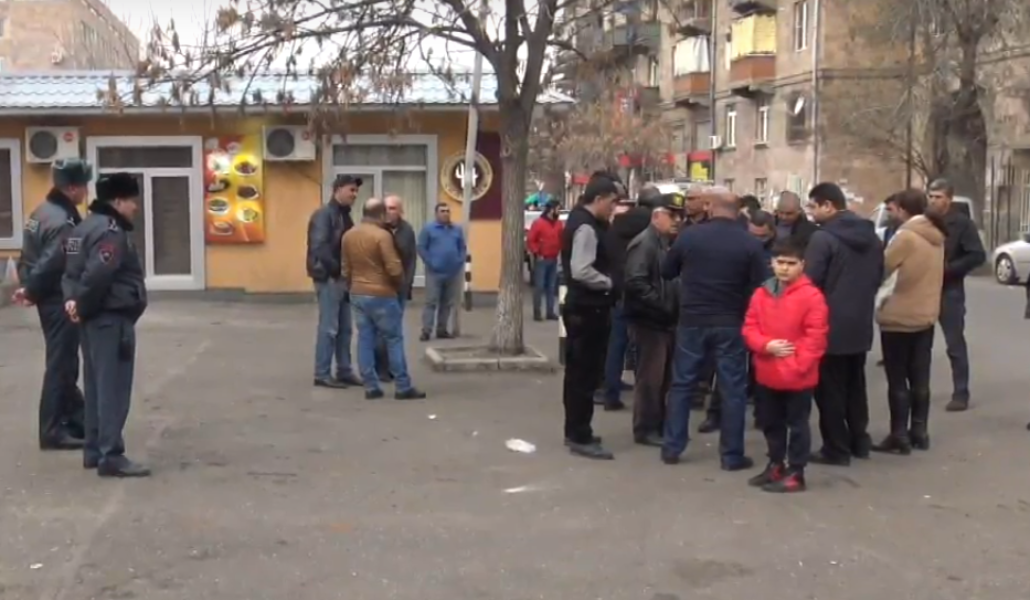 88196487_209078203498323_118829826546073600_n