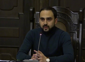 Պետական աշխատողների մի մասը կաշխատեն տնից. Տիգրան Ավինյան