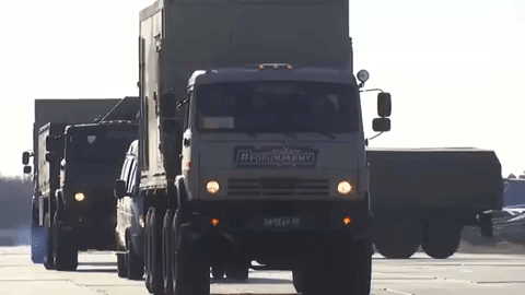 Четвертый военный вертолет вылетел из России в Италию, чтобы помочь в борьбе с коронавирусом