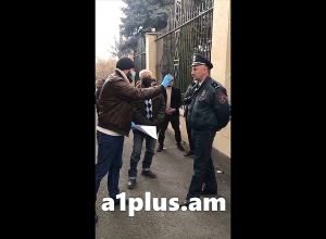 Հայաստանում անելանելի վիճակում հայտնված ՌԴ քաղաքացիները ստիպված են Վրաստանի դեսպանատանը դիմել