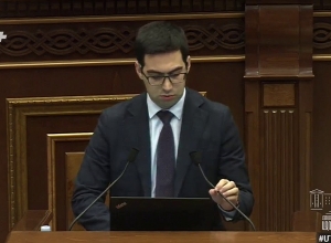 Ո՞նց է՝ ոչ մեկ չի նկատում, որ թռչնակ դնելու համար են անում, դուք նկատում եք․ նախարարը՝ պատգամավորին