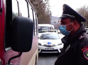 Police urge not to get on loaded buses and minibuses (video)