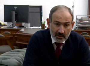 Չեք կարծում, որ Ձեր խմբակցության անդամների  մեծ մասը անիմաստ խոսող ու ոչինչ չանող դեմքեր են․ հարց վարչապետին