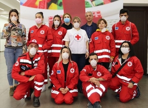 Как быть изолированным и психически здоровым? Беседа с психологом