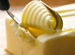 Цены на сливочное масло, растительное масло и муку продолжают снижаться