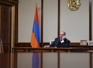 Президент Саркисян провел телефонный разговор с супругой Рубена Шугаряна