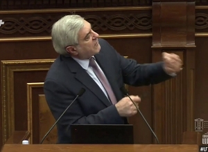 Կրկնում եմ հատուկ տիկին Սամսոնյանի համար․ Հովհաննես Իգիթյան