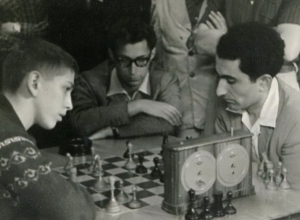 Մի լուսանկարի պատմություն. Ինչպես Տիգրան Պետրոսյանը ծանոթացավ Ռոբերտ Ֆիշերի հետ