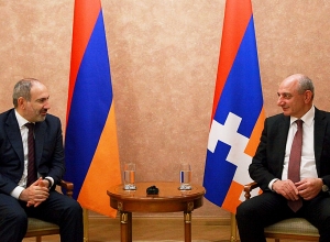 Никол Пашинян и Бако Саакян встретились