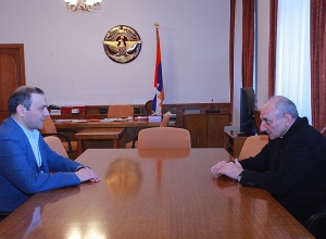 Бако Саакян принял секретаря Совета безопасности Армении РА Армена Григоряна