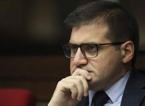 Վակուումը այսպես, թե այնպես լցվելու է․ եթե  չլցվի հեղափոխությանը հավատարիմ ուժերով, կզբաղեցնեն հակահեղափոխականները․ Արման Բաբաջանյան