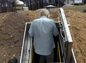 Կորոնավիրուսի վախից ոմանք ապրում են բունկերներում