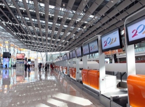 Իսպանիայից վերադարձած գյումրեցին ապշել է «Զվարթնոց»-ում ցուցաբերած վերաբերմունքից․ Առավոտ