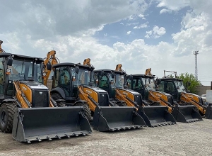 Эскаваторы общинам Сисиан, Арени, Шогакат и Одзун