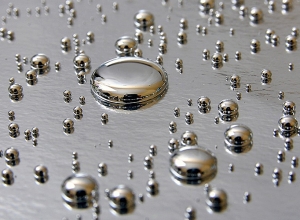 Во дворе здания была разлита ртуть