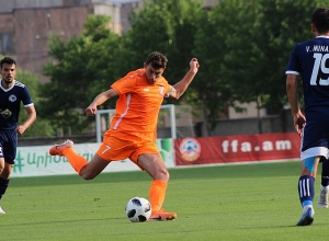 «Ուրարտուի» ավագ Արամ Բարեղամյանը կարիերան ավարտելու որոշում է կայացրել