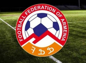 Ֆուտբոլային 4 ակումբներ համաձայն չեն ՀՖՖ որոշման հետ