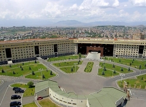 Подразделения ВС не открывали огня по азербайджанским военным позициям, это дезинформация: МО РА