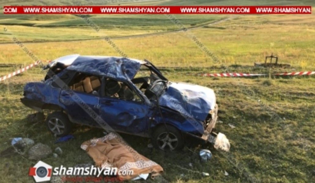 549426e89e162b5ec71103e47fad74c2