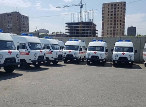 21 автомобиль скорой помощи марки «УАЗ» - регионам