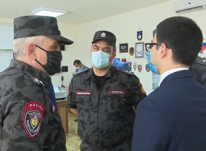 Ռուստամ Բադասյանն ու Վահե Ղազարյանն այցելել են ոստիկանության կրթահամալիր