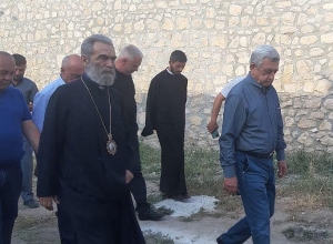 Սերժ Սարգսյանն այցելել է Ամարաս եւ խոսել լրագրողների հետ