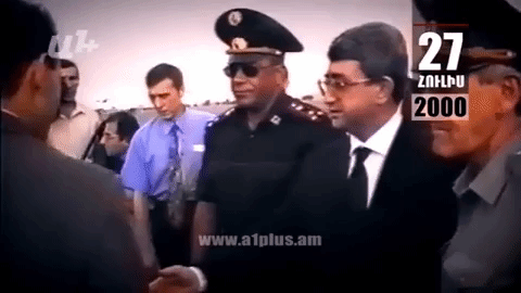 Календарь. 27-е июля: Из США возвращается Серж Саркисян, у Аршака Садояна сдают нервы, он захватывает трибуну и остается там