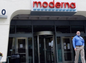 Компания Moderna приступила к масштабным испытаниям вакцины от коронавируса