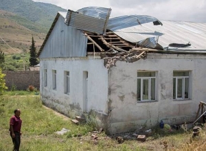 Տավուշի մարզում մեկնարկել է հակառակորդի հրետակոծությունից վնասված տների վերանորոգումը