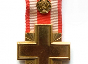 Погибший в результате выстрела противника Ашот Микаелян награжден посмертно