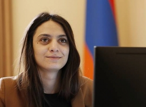 Нет необходимости в дополнительном тестировании встречавшихся с Лукашенко официальных лиц: Геворгян