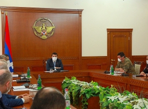 В Арцахе обсужден вопрос возобновления деятельности образовательных учреждений