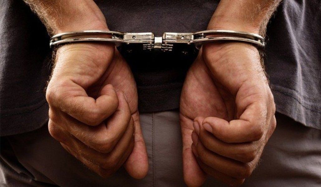 busted-680-680x400