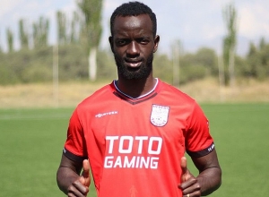 Աննախադեպ երևույթ հայկական ֆուտբոլում. «Արարատը» 9-րդ խաղացողն է ձեռք բերել «Շիրակից»